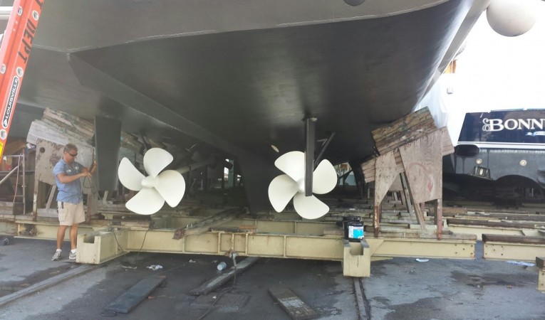 125 Royal Huisman Props and keel.