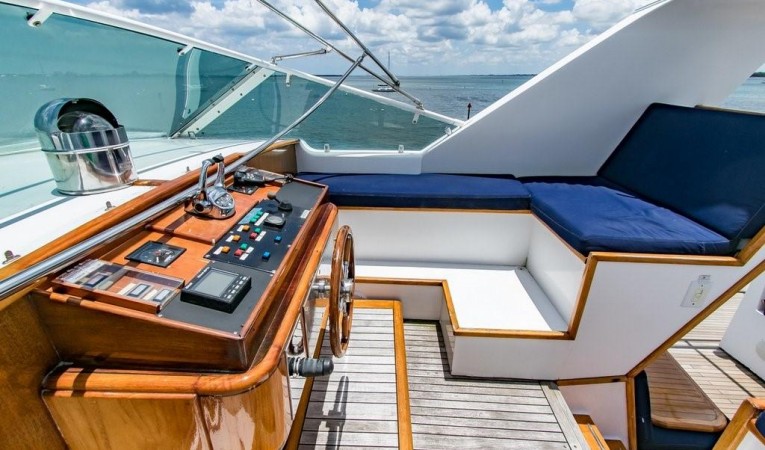 125 Royal Huisman 