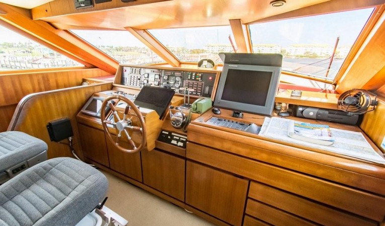 125 Royal Huisman 