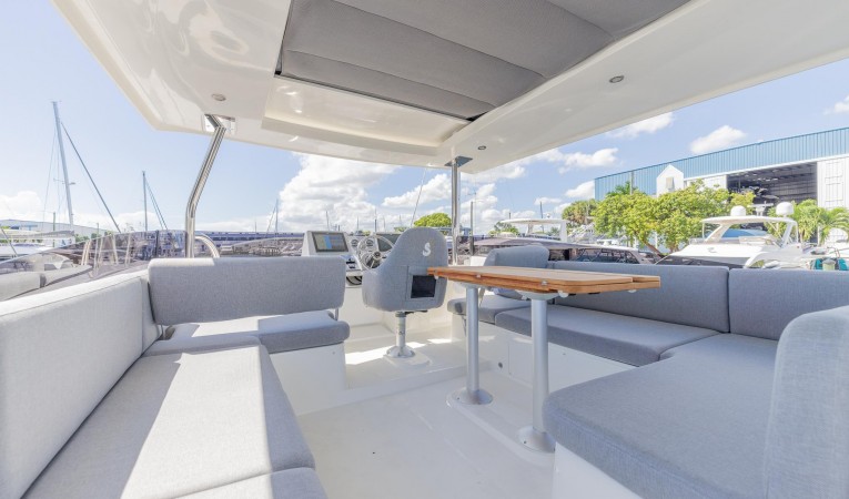 48 Beneteau 