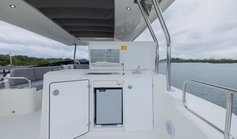 48 Beneteau 