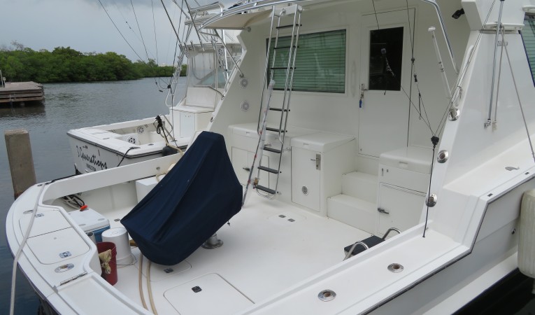 65 Hatteras 