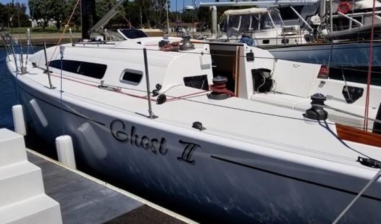 39 Farr At the dock 6