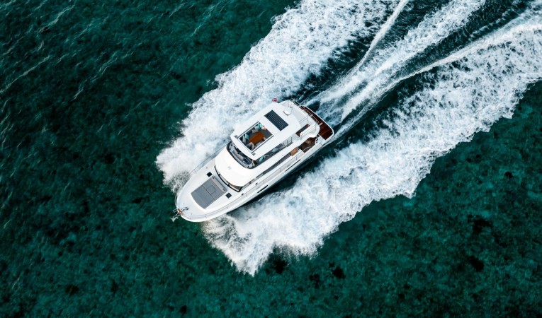 48 Beneteau 