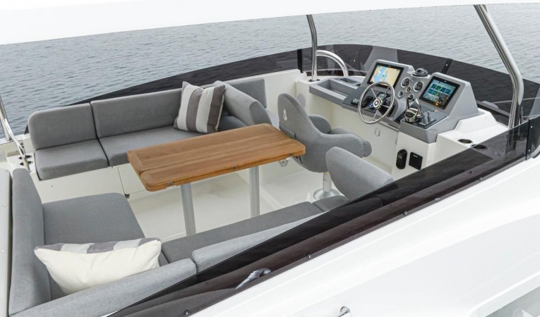 48 Beneteau 