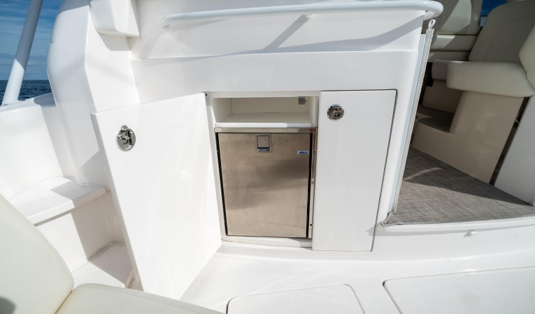 41 Intrepid Fridge and Storage to Port