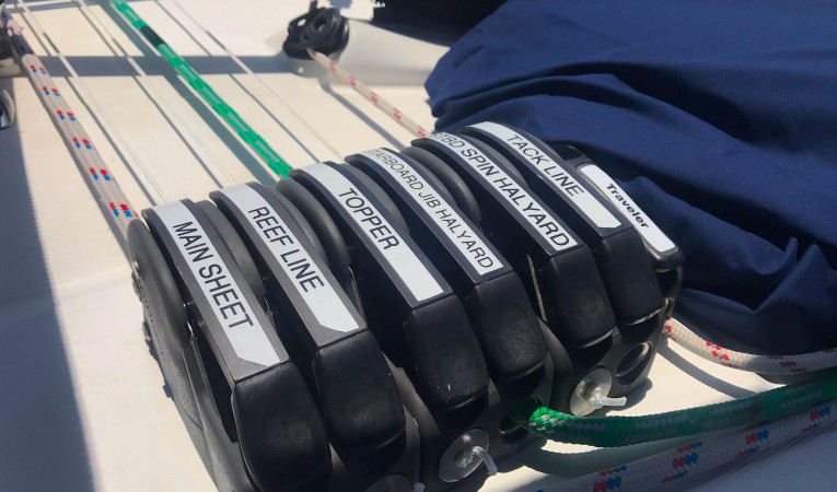 52 Beneteau Stbd Rope Clutches