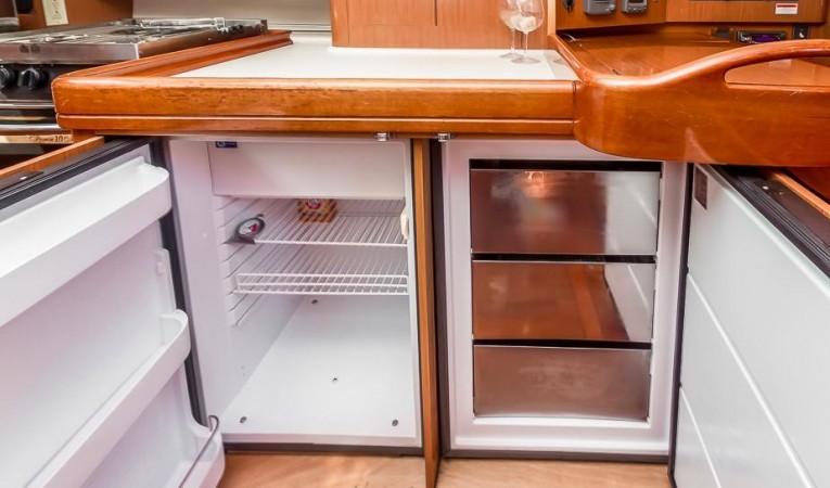52 Beneteau Refrigerator & Freezer