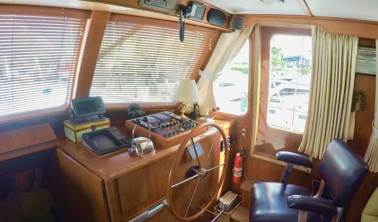 44 DeFever Lower Helm