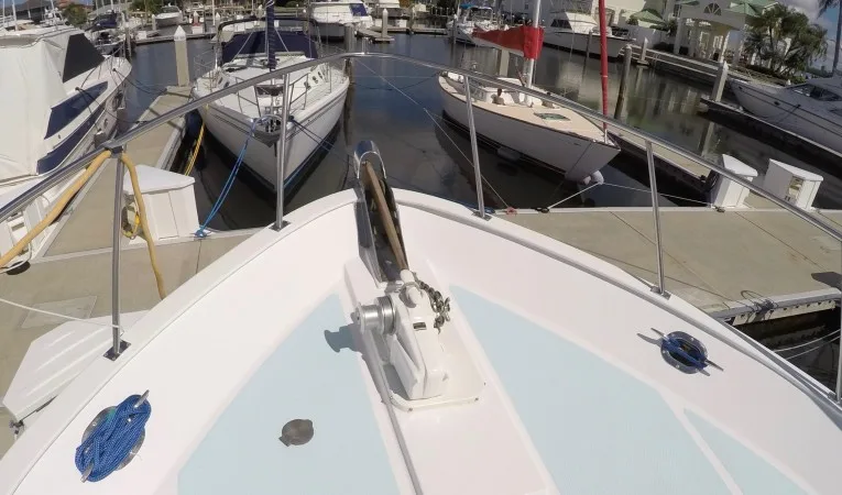 44 DeFever Windlass