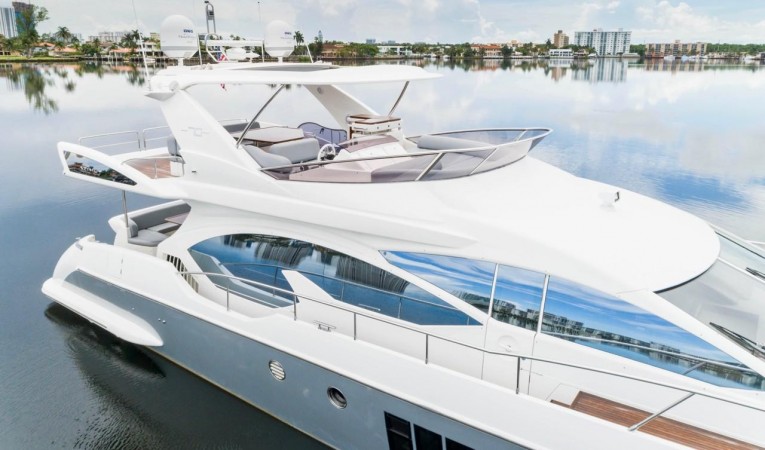 70 Azimut 2014 Azimut 70 Flybridge