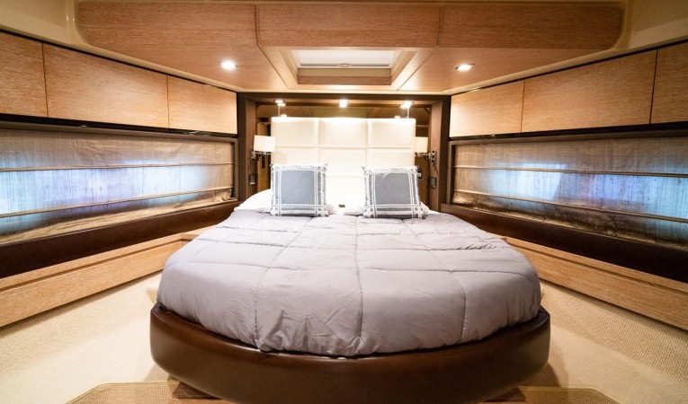 70 Azimut 2014 Azimut 70 Flybridge