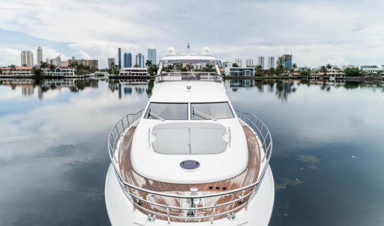 70 Azimut 2014 Azimut 70 Flybridge