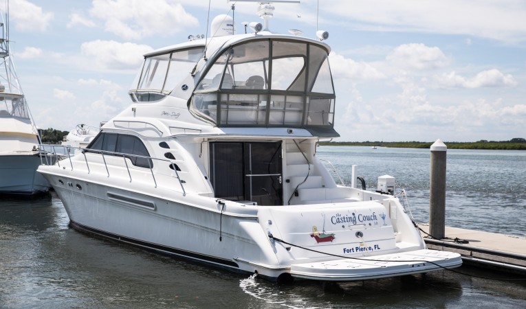 56 Sea Ray 