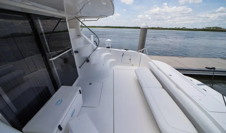 56 Sea Ray 