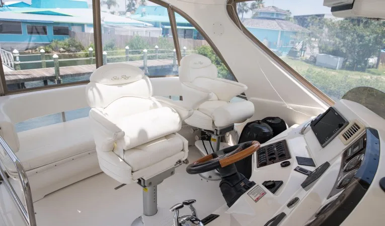 56 Sea Ray 