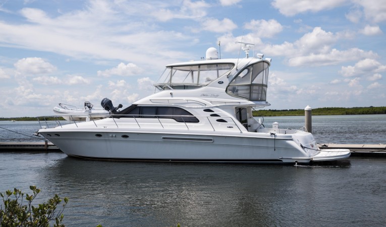 56 Sea Ray 