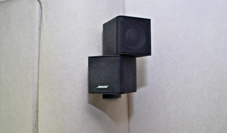 55 Sea Ray Bose System