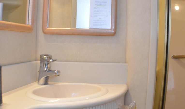 55 Sea Ray Port Head