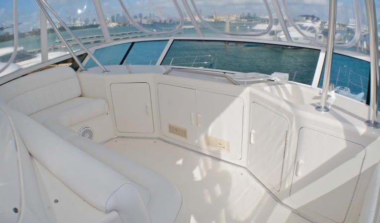 55 Sea Ray Forward Seating