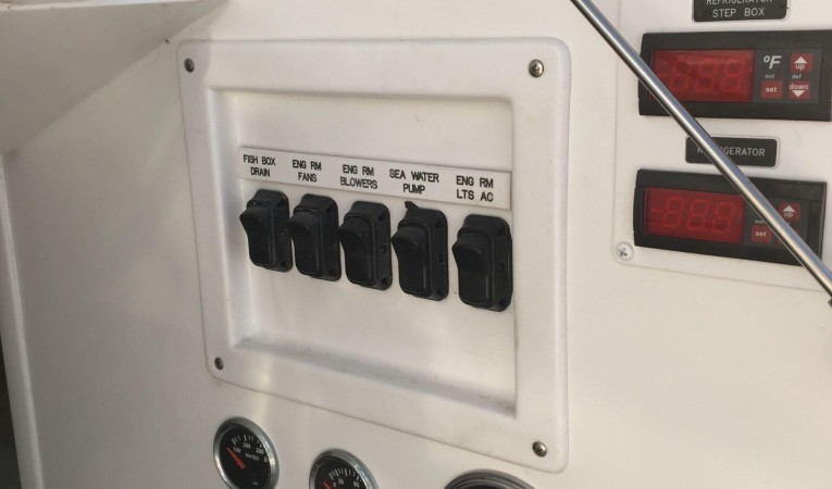 61 Viking Four refrigerators boxes in cockpit alone