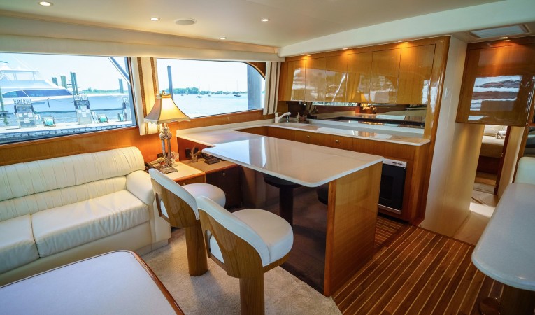 61 Viking Bar Stools, Countertops New in 2014