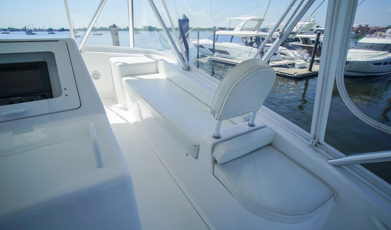 61 Viking Starboard Flybridge