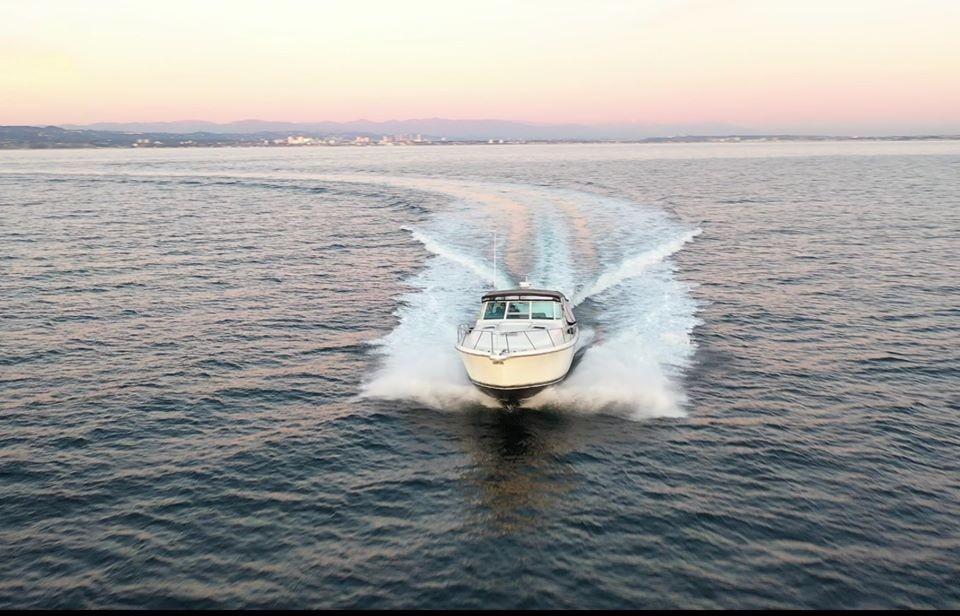 40 Tiara 1994 Marina Del Rey, California Sold on 2020-07-14 by Denison  Yacht Sales