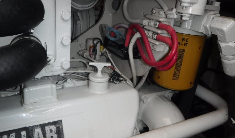 38 Grand Banks Engine room