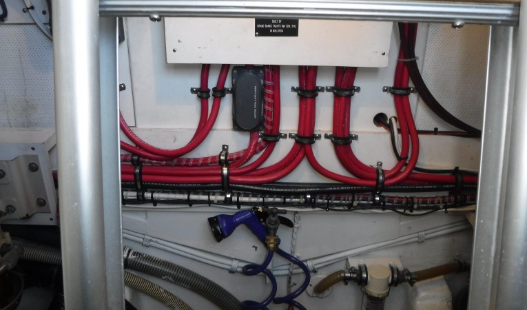 38 Grand Banks Clean ER