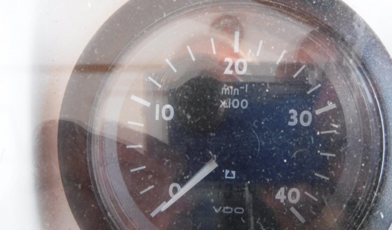 38 Grand Banks 1044 Hours as of 1/18/16 Stbd