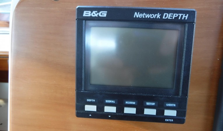 38 Grand Banks B&G Network DEPTH overhead