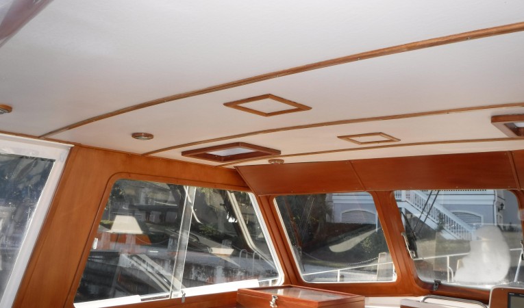38 Grand Banks New headliner, helm deck