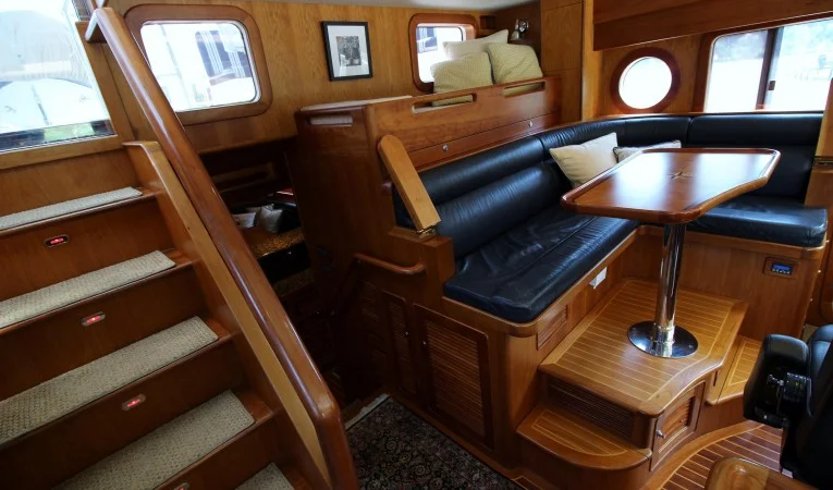55 Selene Pilothouse w/ watch berth