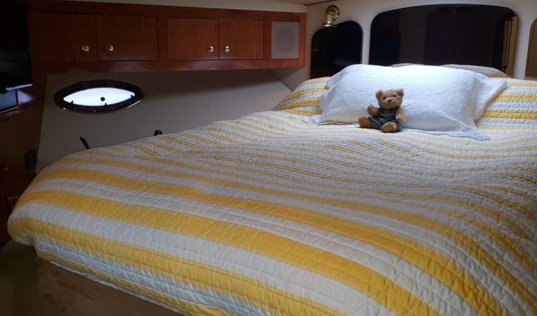 40 Cruisers Yachts master 2