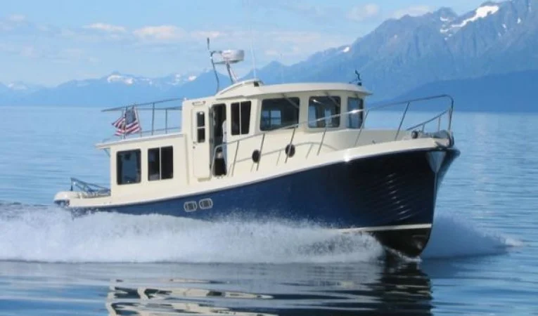 34 American Tug Manufacturer Provided Image