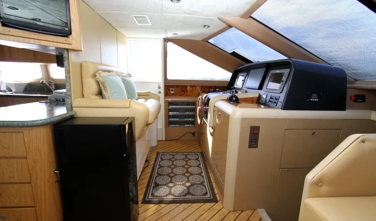 76 Lazzara 