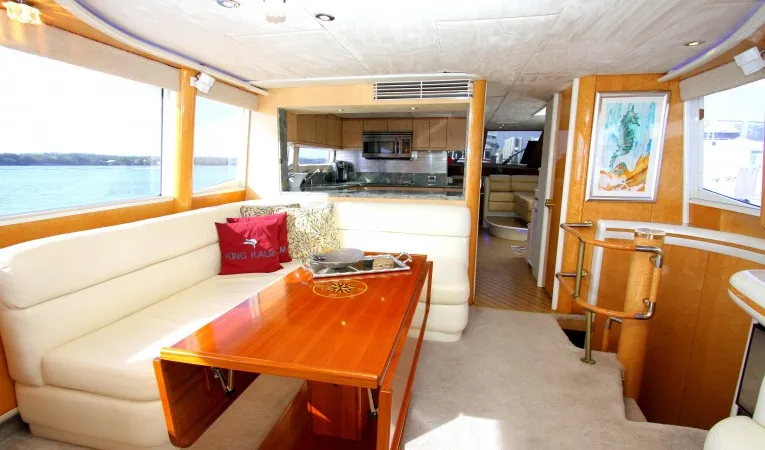 76 Lazzara 