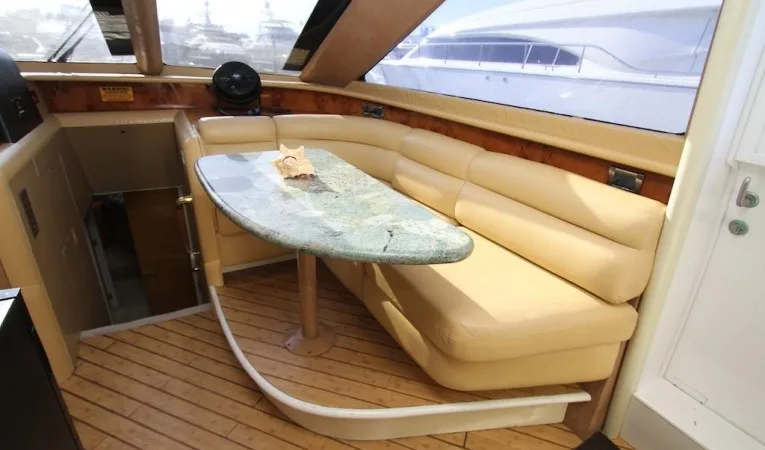 76 Lazzara 
