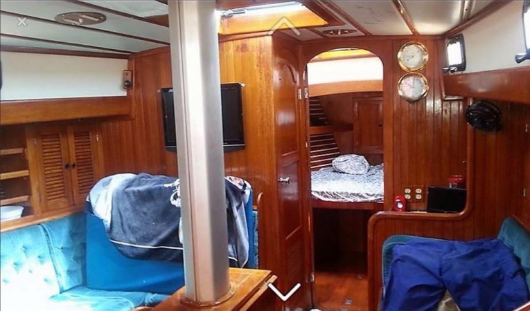 46 Spindrift Main Salon