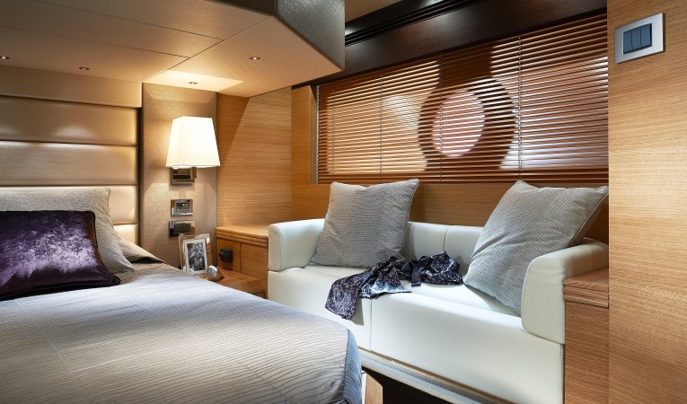 40 Sunseeker Manufacturer Provided Image: Thumbnail Sunseeker Portofino 40 Cabin