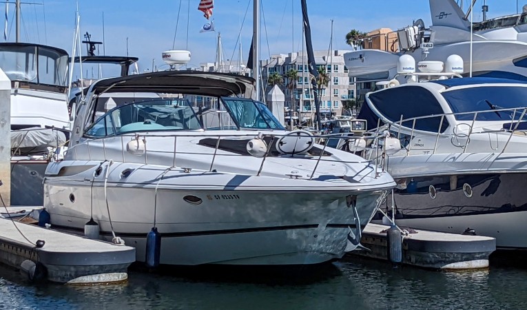 38 Cruisers Yachts 