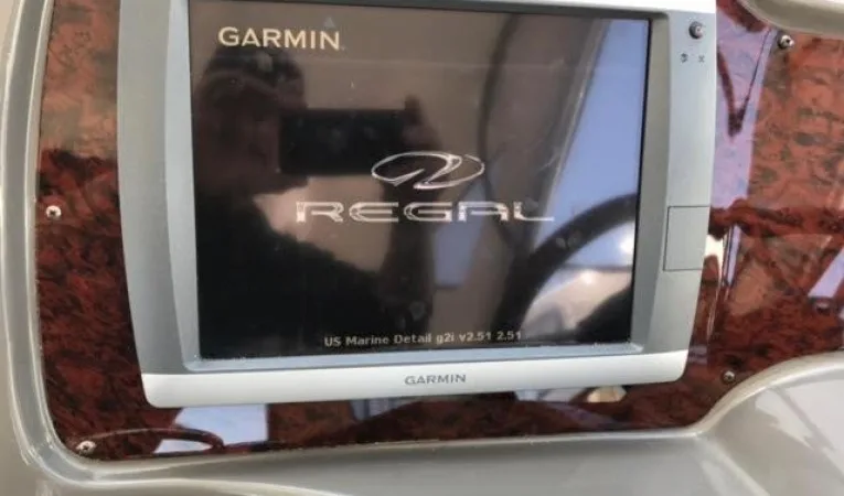 37 Regal 
