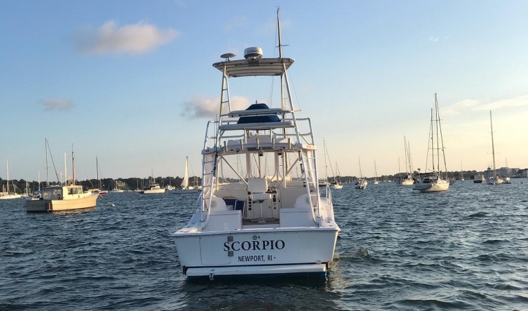 32 Luhrs 