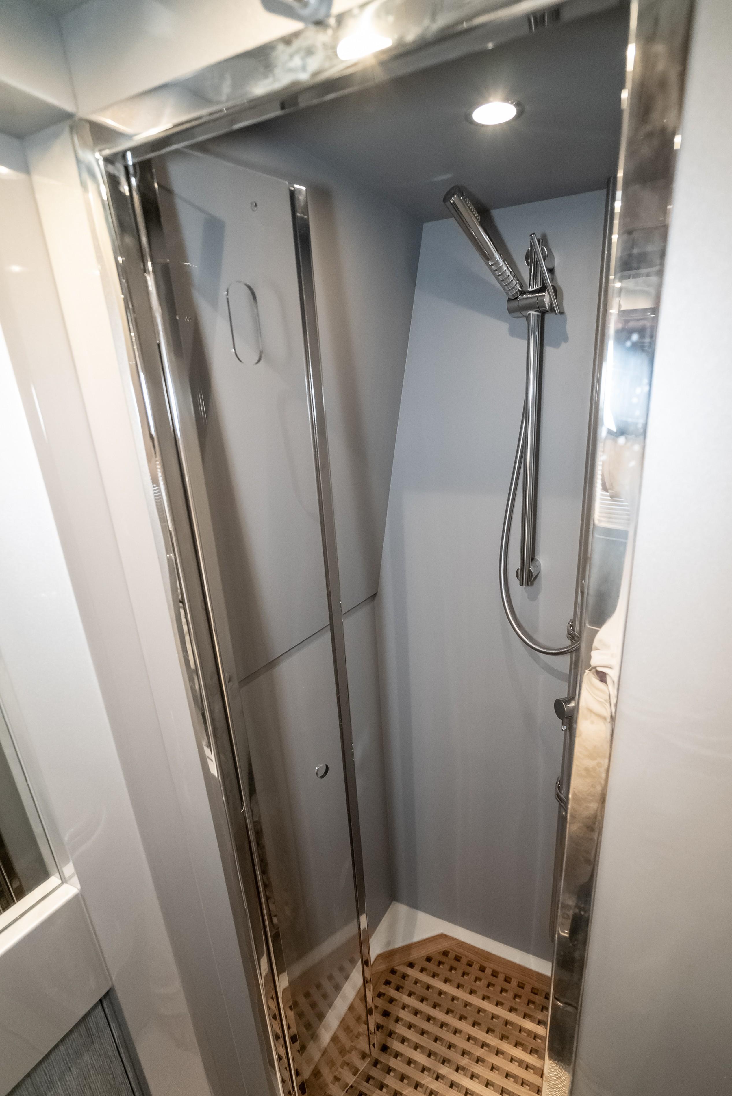 44 Riva Shower