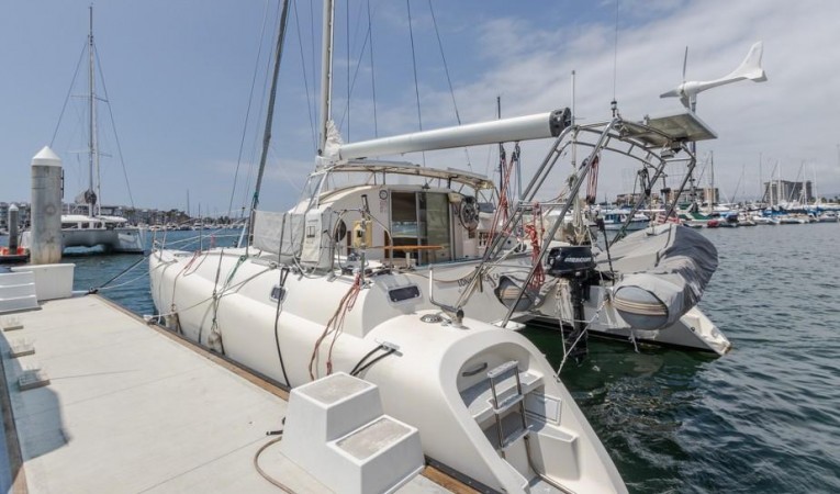 37 Fountaine Pajot 