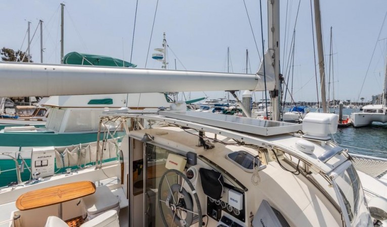 37 Fountaine Pajot 