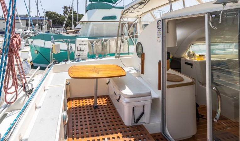 37 Fountaine Pajot 