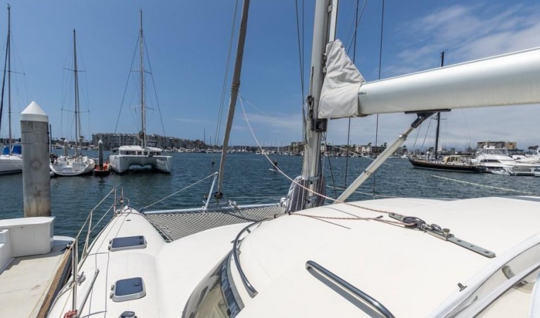 37 Fountaine Pajot 