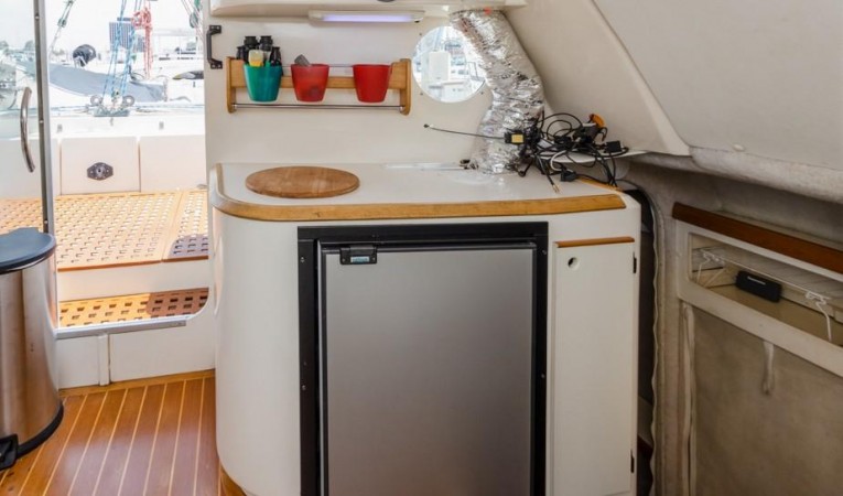 37 Fountaine Pajot 